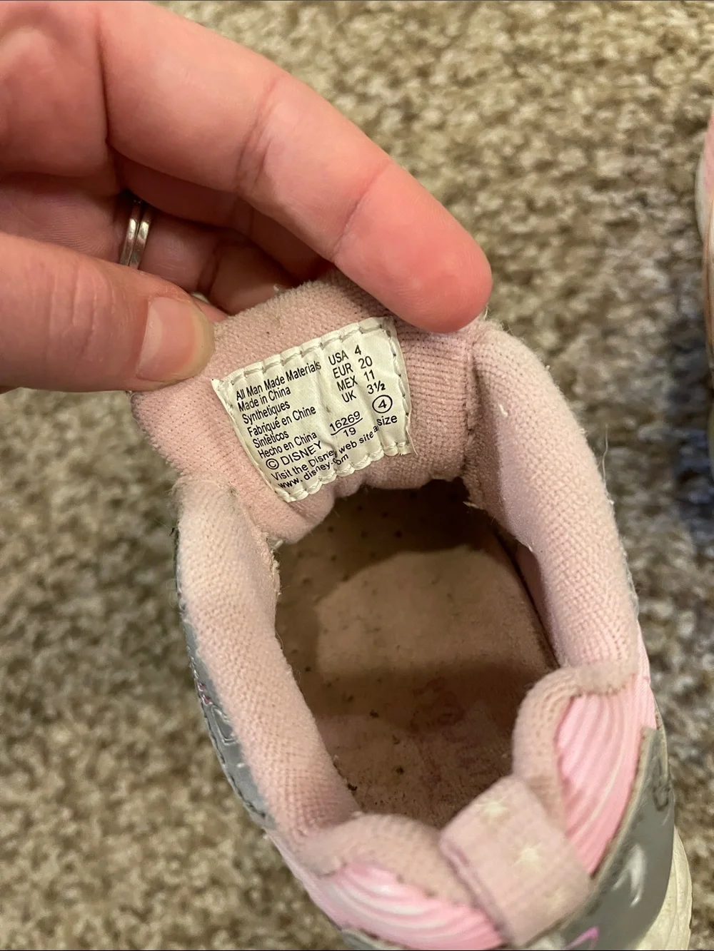 Vintage Y2K Disney Princess Toddler Zip Shoes Sneakers Size 4